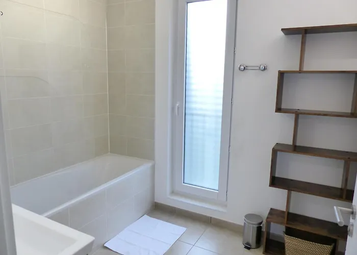 Apartment Le Patio'nnement-t3-parking *