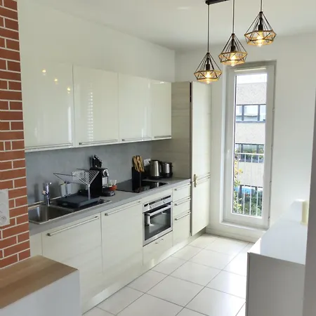 Le Patio'nnement-t3-parking Нант